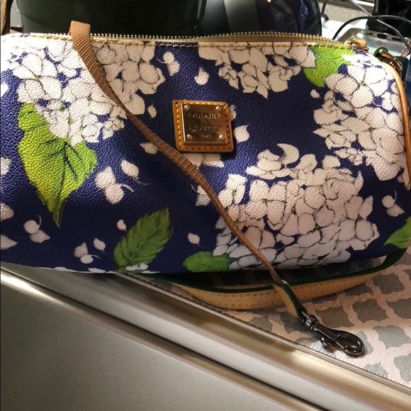dooney hydrangea bag